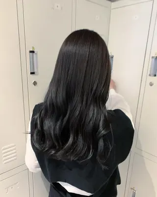 ロング カラー REI🫧オージュア ソムリエ🫧のヘアスタイル