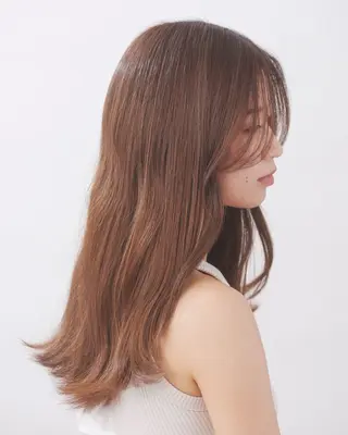 セミロング Y. Kizawaのヘアスタイル