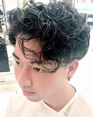 メンズ メンズ特化フェード パーマ小林裕史のヘアスタイル
