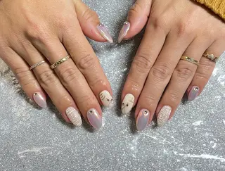 ネイル VIERU 🌈🎀💖のネイルデザイン