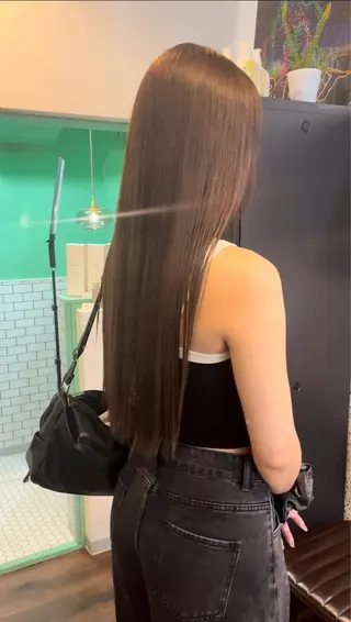 ミディアム 💖艶ハイトーン髪質 改善💖ケンシンのヘアスタイル
