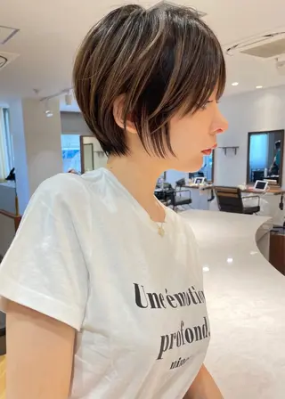 ショート 博多ベージュ 🐻松井傑のヘアスタイル