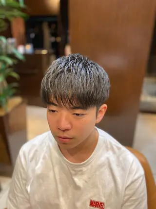 ショート 佐々木 宥人のヘアスタイル