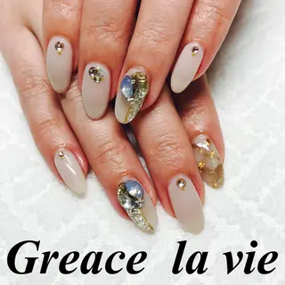 ロング カラー パーマ ヘアアレンジ キッズ ネイル マツエク・マツパ Greace la vie所属・Greace  la vieのネイルデザイン