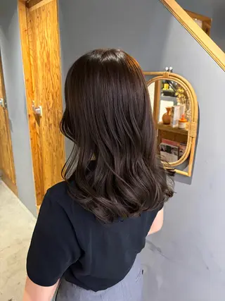 ミディアム カラー noa ☪︎のヘアスタイル