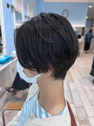 ショート 柔らかカラー🫧🌱 ナナコのヘアスタイル