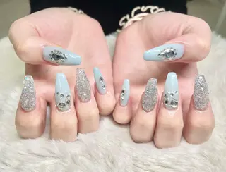 ネイル FILL nail SHIORIのネイルデザイン