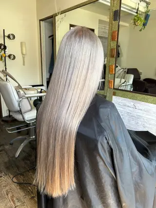 カラー 渡辺 健太のヘアスタイル