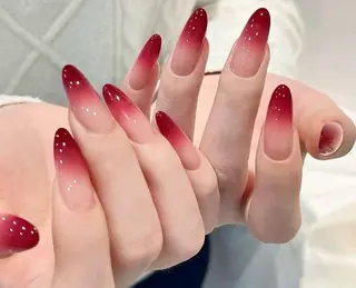 ネイル T.Lee Nail Lilyのネイルデザイン