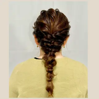 ヘアアレンジ リクエスト受付中🪞 CHATEAUのヘアスタイル