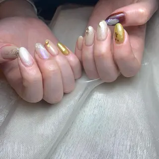 ネイル 里見 麗のネイルデザイン