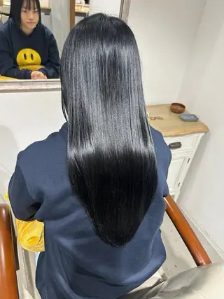 カラー stylist 倉本恋のヘアスタイル