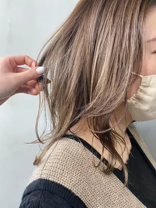 ミディアム カラー Hatanaka Airiのヘアスタイル