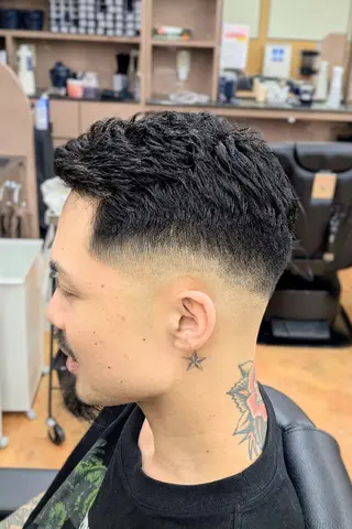ショート パーマ 理容プラージュ燕三条 福井のヘアスタイル