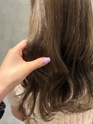 セミロング カラー yumemiレイヤー ‎✴︎ 透明感カラーのヘアスタイル