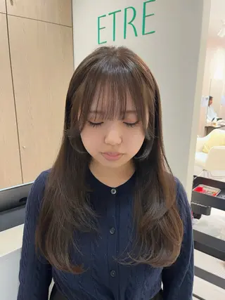 ロング カラー 中村 佳歩のヘアスタイル