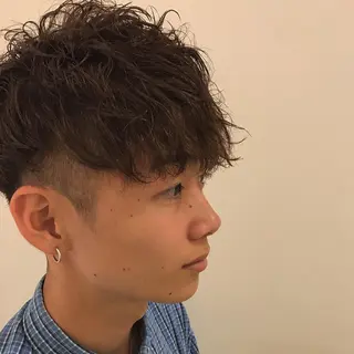 ショート カラー パーマ メンズ 平内 賢人のヘアスタイル