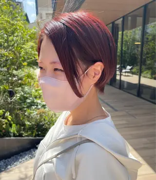 ショート カラー SEAM アキホのヘアスタイル