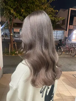 セミロング カラー 河西 彩香/ブリーチカラーのヘアスタイル