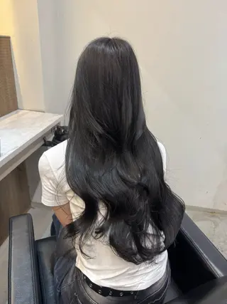 ロング カラー 韓国ヘア🇰🇷 YUKINAのヘアスタイル