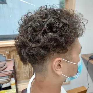 メンズ パーマ ROSSO 春日部店のヘアスタイル