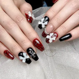 ネイル Maggie Nail🦩のネイルデザイン