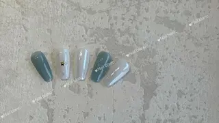 ネイル Kurehashi Yui🧸のネイルデザイン