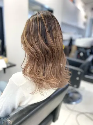 セミロング カラー opus 店長大和 レイヤー/赤み消しのヘアスタイル