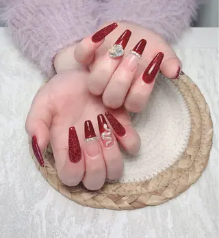 ネイル uu ネイルサロン関内🌼のネイルデザイン