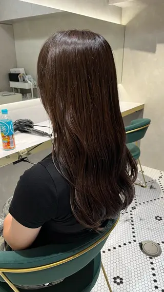 ロング カラー 新宿/ヘアカラー AiNAのヘアスタイル