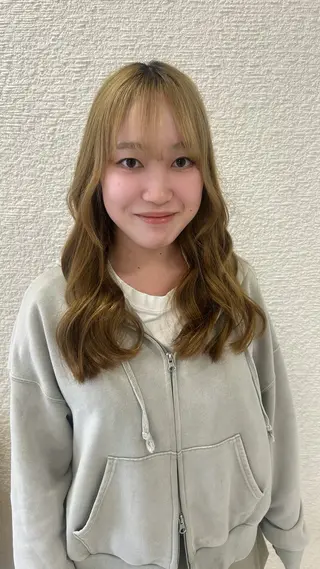 ロング ツヤ感／似合わせ カラー🌿yuiのヘアスタイル