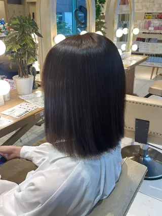 ショート カラー ブリーチなしカラー/ 暖色カラー/艶カラーのヘアスタイル