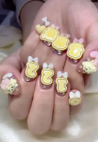 ネイル マツエク・マツパ アイブロウ Nail&eye Belire 新宿のネイルデザイン