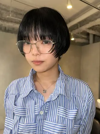 ショート 梅田/ベージュカラー /ブリーチカラーのヘアスタイル