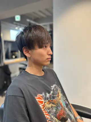 ショート カラー メンズ SYUYA/パーマ/ センターパートのヘアスタイル