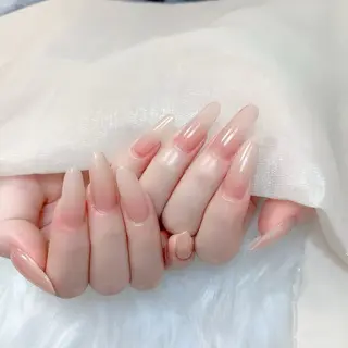ネイル B·U Nail大宮 長さだし専門店のネイルデザイン