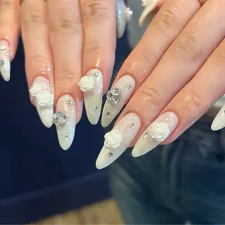ネイル Lusso ayaneのネイルデザイン