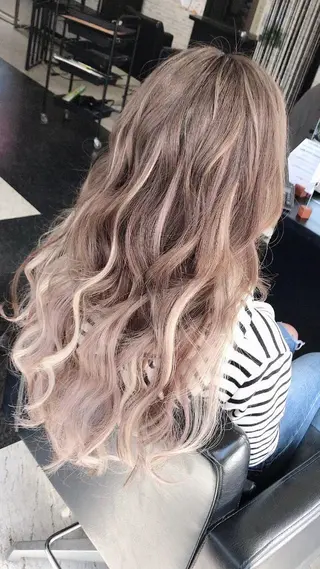 カラー ロング 最高級シールエクステ 💜Fave/あかねのヘアスタイル