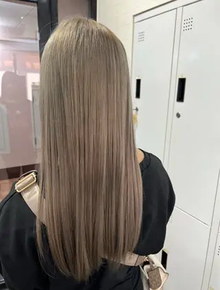 ロング カラー ✨️ヘアサロン ユートピア✨️のヘアスタイル