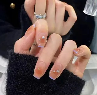 ネイル Theone栄店 伊藤のネイルデザイン