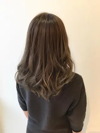 ロング パーマ 岡本 智次のヘアスタイル