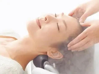 LaBless 難波 kanonのヘアスタイル