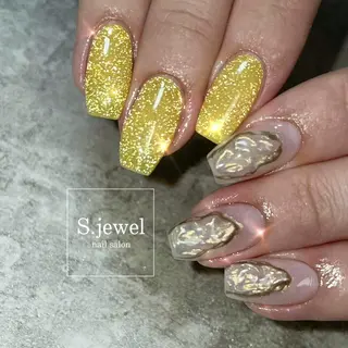 ネイル S. JEWELのネイルデザイン