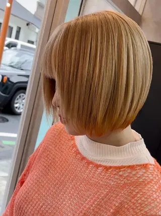 ミディアム カラー ❣️ハイトーン❣️ BLUE&Co.のヘアスタイル