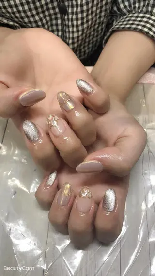 ネイル ✨アン ミユ✨のネイルデザイン