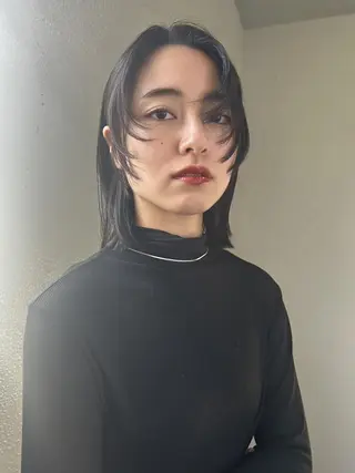 ミディアム 🌼U24 ヘアデザインラボのヘアスタイル