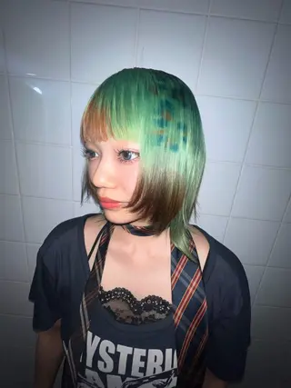 ミディアム 💥ウルフカット デザインあんな💥のヘアスタイル