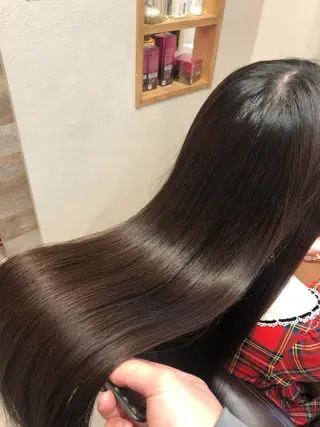 ロング tuuli トゥーリのヘアスタイル