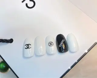 ネイル 23時まで❤︎韓国、 ワンホンネイルのネイルデザイン