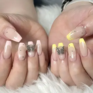 ネイル REBEST京橋 🦋Curumiのネイルデザイン